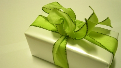 7 Cheap Gifts your Girlfriend Really Wants!